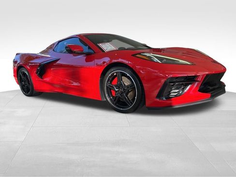 Used 2023 Chevrolet Corvette Stingray Convertible w/ Z51 Performance Package image 4