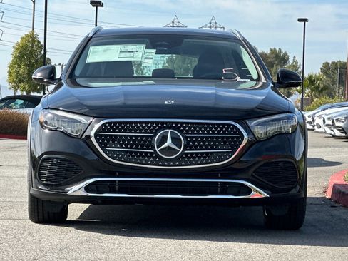 New 2025 Mercedes-Benz E 450 4MATIC All-Terrain Wagon image 8