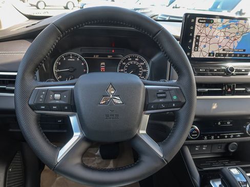 New 2026 Mitsubishi Outlander Trail Edition image 26