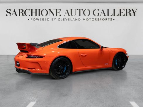 Used 2018 Porsche 911 GT3 RWD image 2