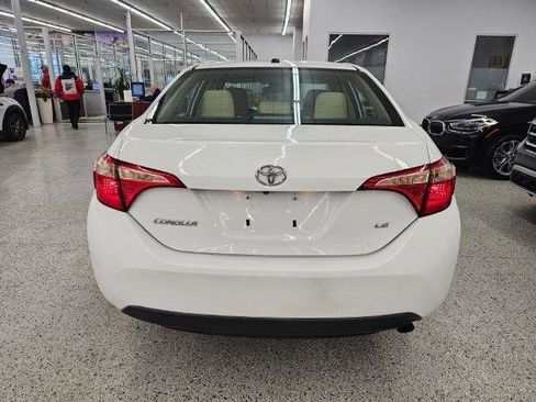 Used 2017 Toyota Corolla LE w/ LE Premium Package image 5