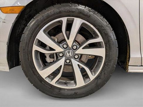 Used 2022 Honda Odyssey Touring image 18