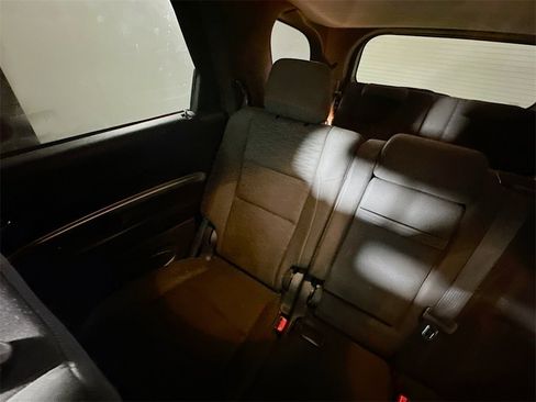 Used 2018 Dodge Durango SXT w/ Quick Order Package 2BB image 12