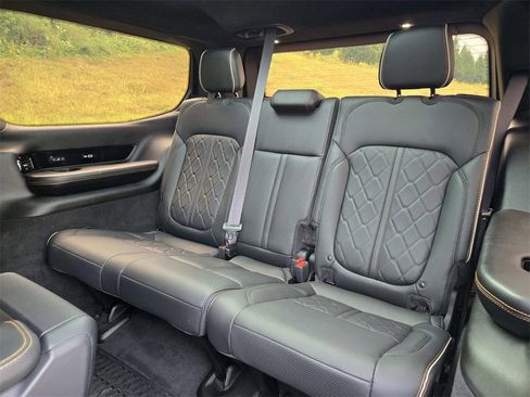 Used 2024 Jeep Grand Wagoneer Series III w/ Rear Seat Video Group 1 image 15