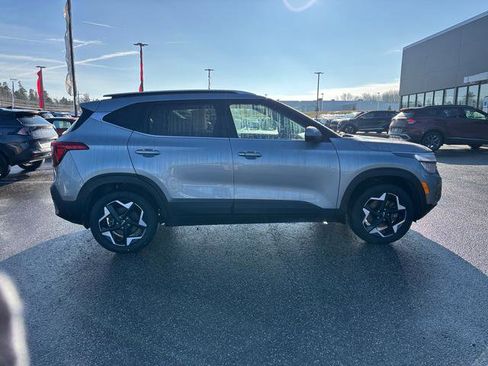 Certified 2024 Kia Seltos EX image 9