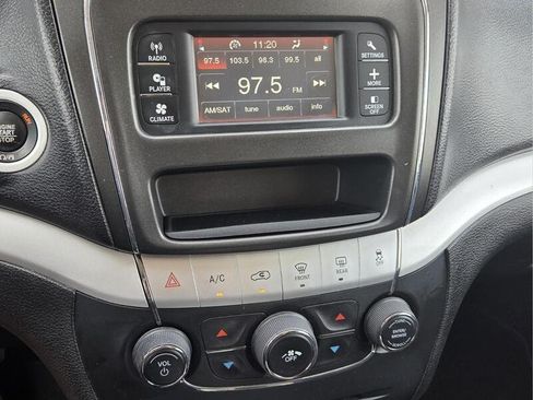 Certified 2017 Dodge Journey SXT w/ Comfort/Convenience Group FWD image 27