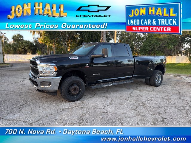 Used 2021 RAM 3500 Tradesman AWD/4WD image 2