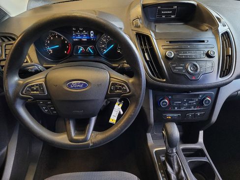 Used 2018 Ford Escape SE FWD image 22