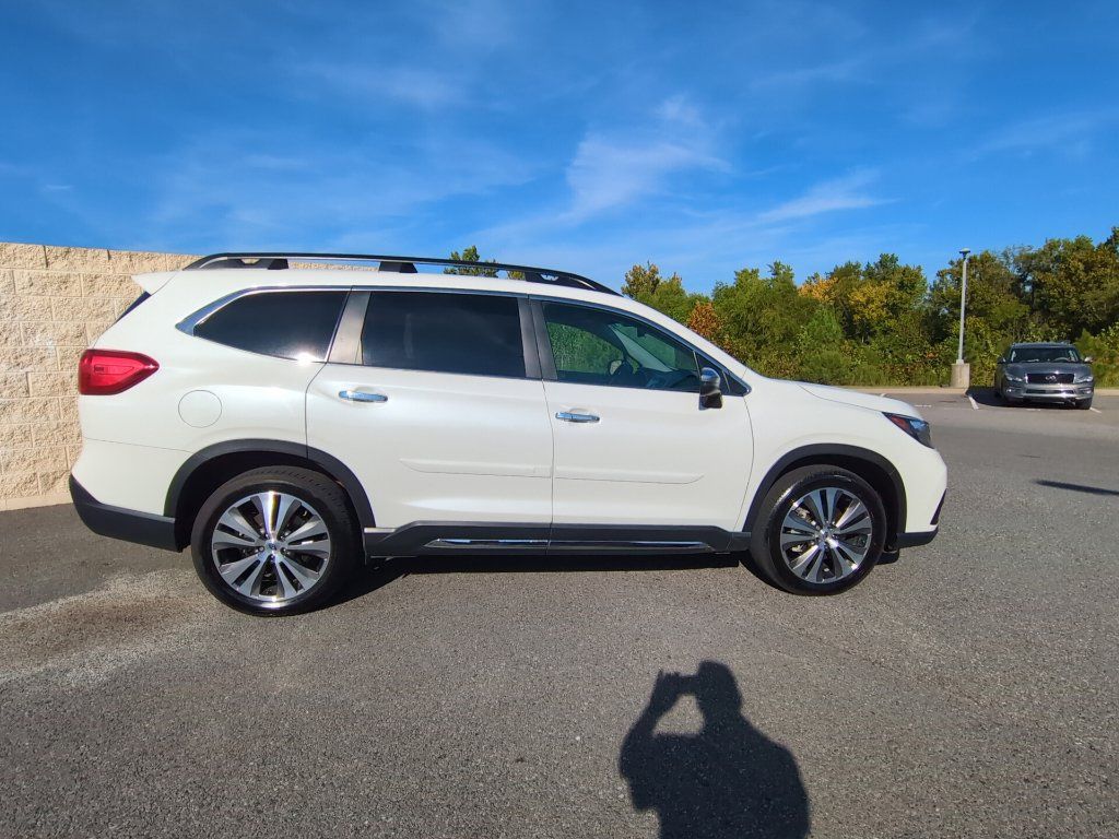 Used 2021 Subaru Ascent Touring AWD/4WD image 3