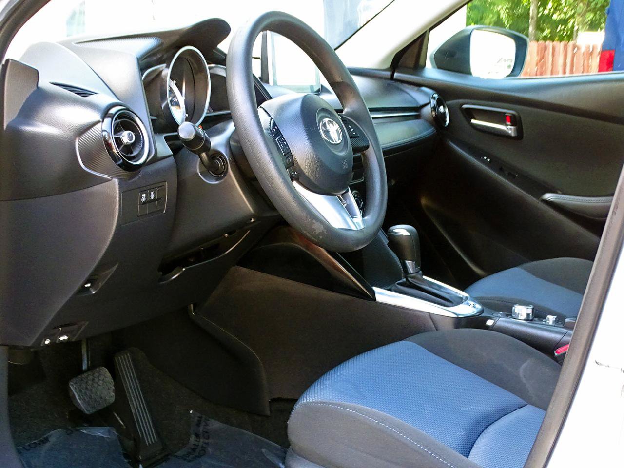 Used 2018 Toyota Yaris iA FWD image 15