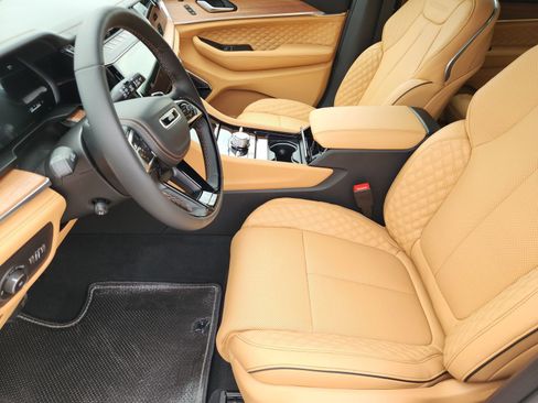 New 2026 Jeep Grand Cherokee L Summit AWD/4WD image 12
