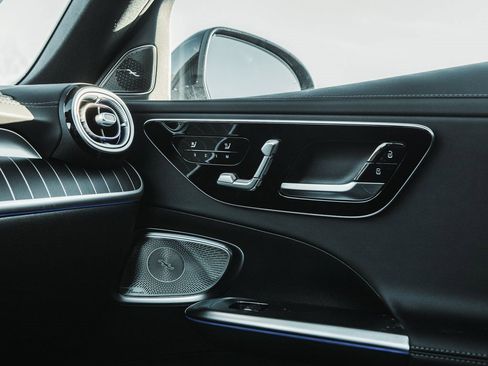 New 2025 Mercedes-Benz C 63 AMG S image 12