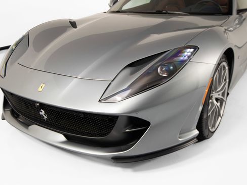 Certified 2018 Ferrari 812 Superfast RWD image 10