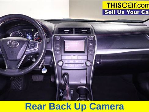 Used 2017 Toyota Camry SE FWD image 20