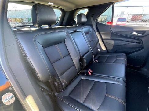 Used 2023 Chevrolet Equinox Premier image 33