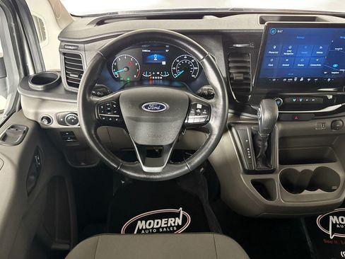 Used 2024 Ford Transit 350 XLT RWD image 19