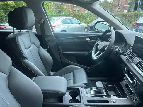 Certified 2024 Audi Q5 2.0T Premium AWD/4WD image 10