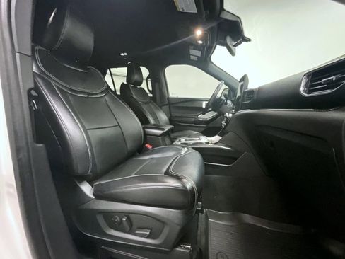 Used 2021 Ford Explorer ST w/ Equipment Group 401A image 16