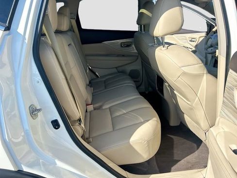 Used 2018 Nissan Murano Platinum w/ Cargo Package AWD/4WD image 25
