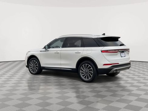 Used 2023 Lincoln Corsair Reserve w/ Equipment Group 201A image 6