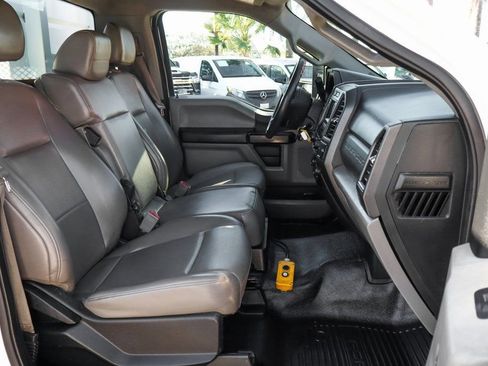 Used 2019 Ford F550 2WD Regular Cab Super Duty image 41