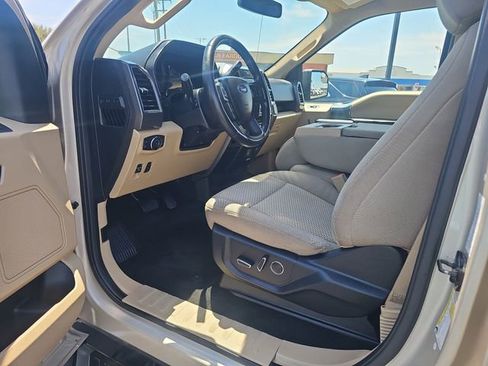 Used 2018 Ford F150 XLT w/ Equipment Group 302A Luxury RWD image 11
