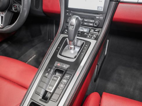 Used 2024 Porsche 718 Boxster GTS RWD image 33
