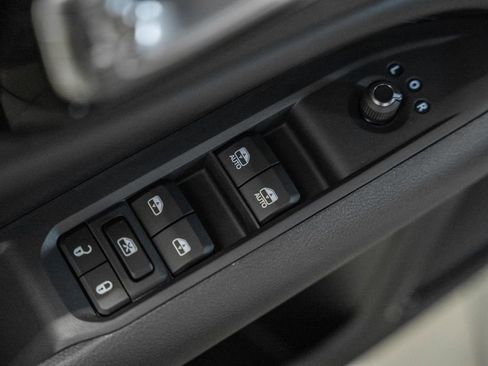 New 2026 Jeep Compass Limited image 40