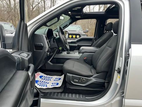 Used 2018 Ford F150 XLT w/ Equipment Group 302A Luxury image 16