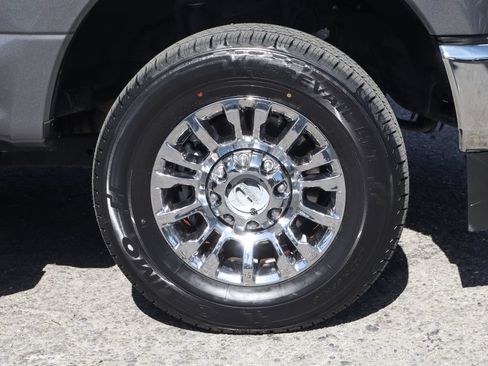 Used 2022 Ford F250 XLT w/ XLT Premium Package AWD/4WD image 52