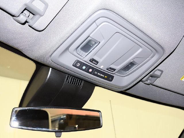 Used 2025 Chevrolet Silverado 1500 W/T RWD image 19