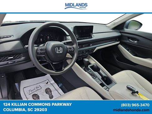 Used 2023 Honda Accord EX image 13