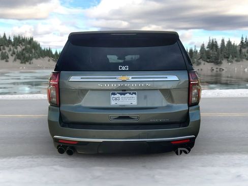 Used 2023 Chevrolet Suburban Premier image 6