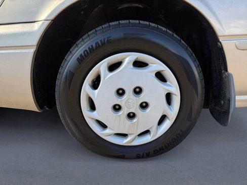 Used 1997 Toyota Camry LE image 10