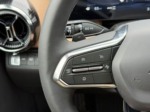 New 2026 Chevrolet Equinox ACTIV AWD/4WD image 15