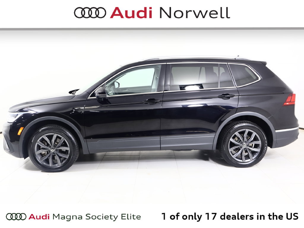Used 2023 Volkswagen Tiguan SE AWD/4WD image 10