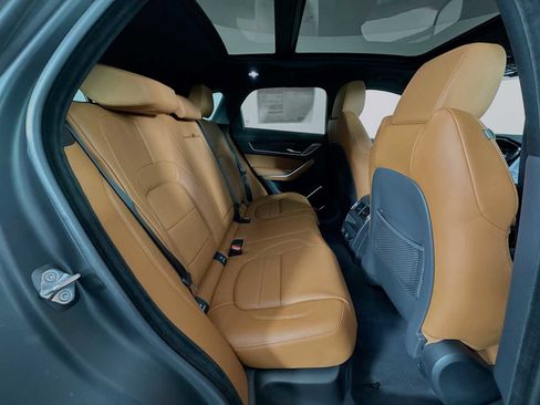 New 2026 Jaguar F-PACE R-Dynamic S image 27