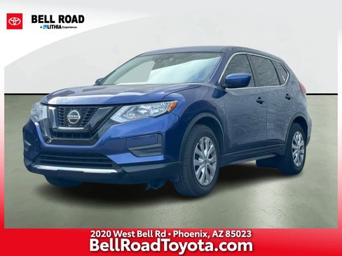 Used 2020 Nissan Rogue S image 1
