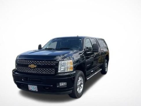 Used 2014 Chevrolet Silverado 3500 LTZ w/ LTZ Plus Package AWD/4WD image 2