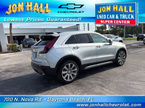 Used 2020 Cadillac XT4 Premium Luxury w/ Driver Awareness Package FWD image 12
