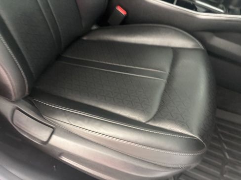 Used 2023 Kia Sorento S w/ Panoramic Sunroof Package FWD image 30