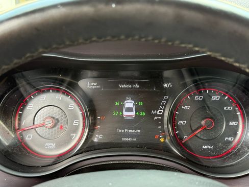 Used 2017 Dodge Charger R/T RWD image 14