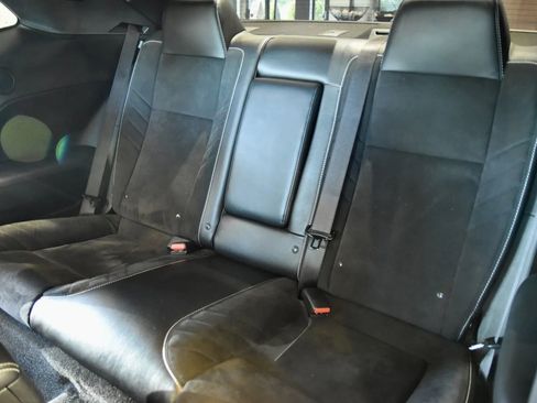 Used 2022 Dodge Challenger SRT Hellcat w/ Plus Package RWD image 21