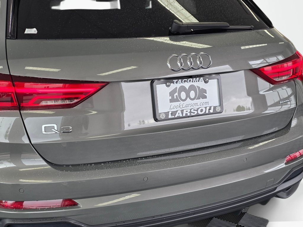 Used 2025 Audi Q3 2.0T Premium AWD/4WD image 13