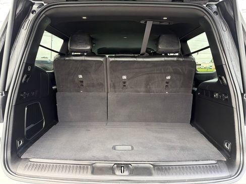 Used 2024 Jeep Wagoneer Series II w/ Flexible Seating Group AWD/4WD image 10