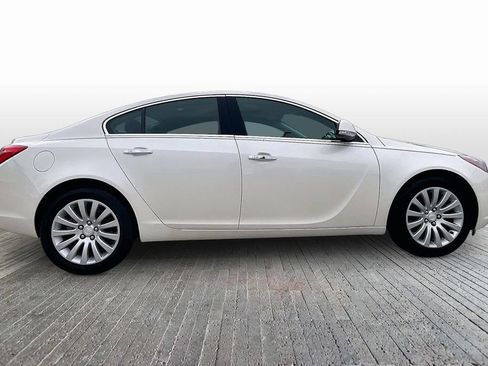 Used 2013 Buick Regal Premium FWD image 8