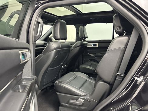 Used 2020 Ford Explorer ST AWD/4WD image 29