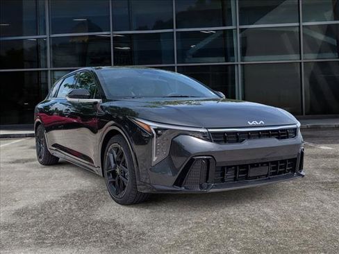 New 2026 Kia K4 GT-Line Turbo FWD image 1
