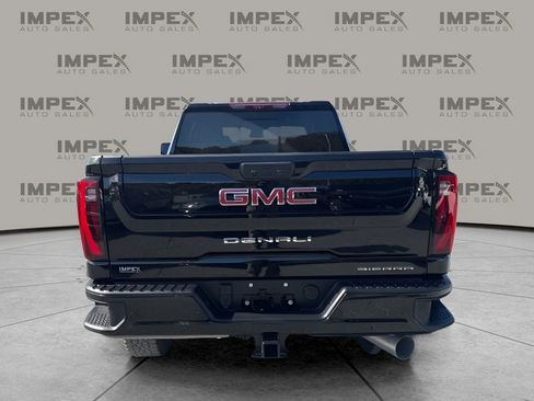Used 2025 GMC Sierra 2500 Denali w/ Denali Reserve Package image 4
