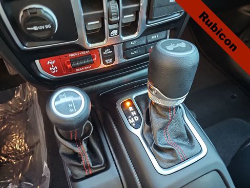 Used 2021 Jeep Wrangler Unlimited Rubicon AWD/4WD image 21